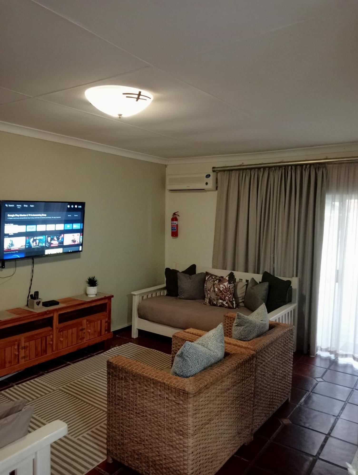 A Cherry Lane Self Catering And B&B Bloemfontein Exterior photo